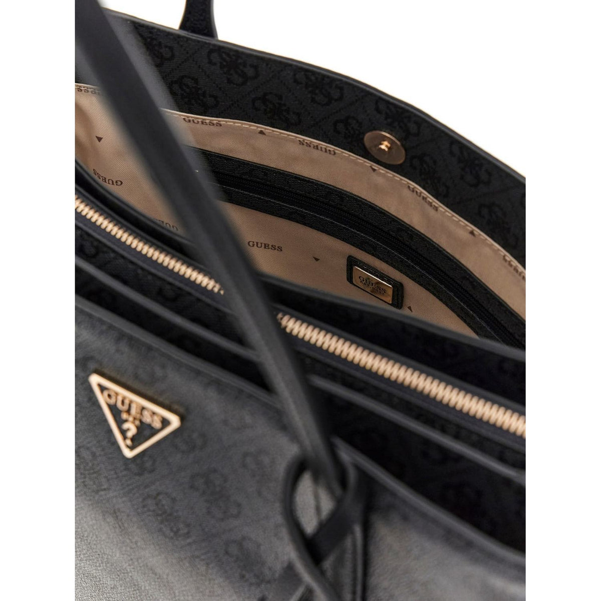 Noelle Ii Tech Tote
