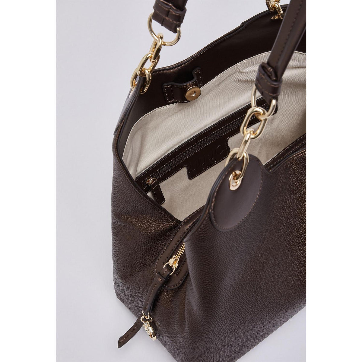 Ecs M Satchel