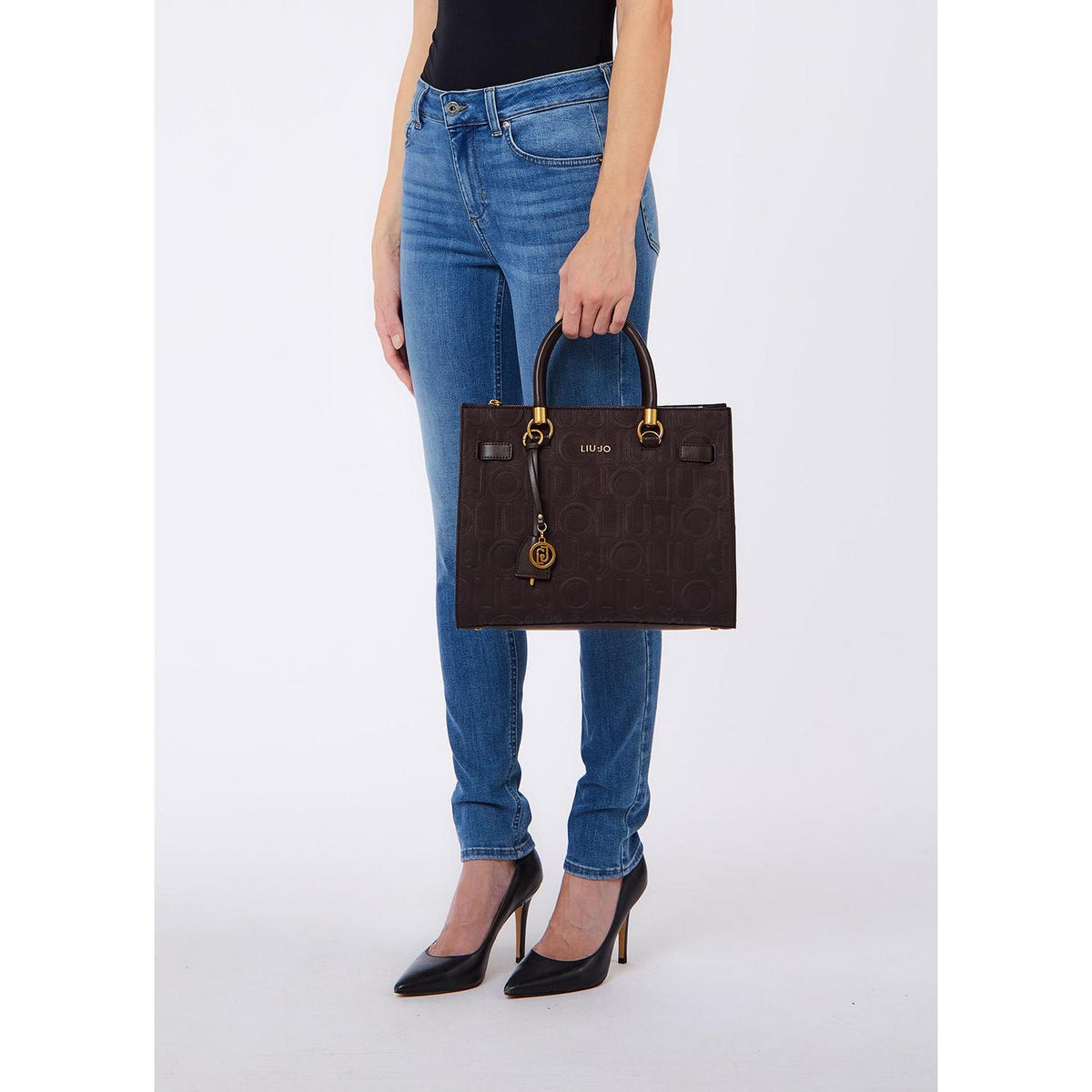 M Tote