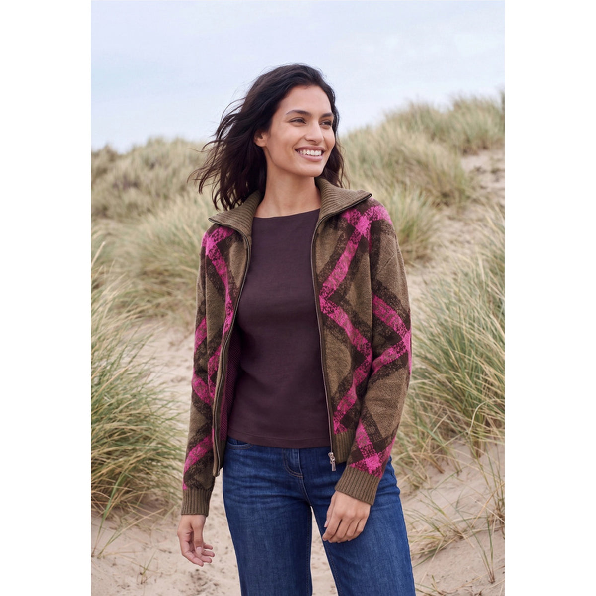 Cosy Featheryarn Check Cardiga